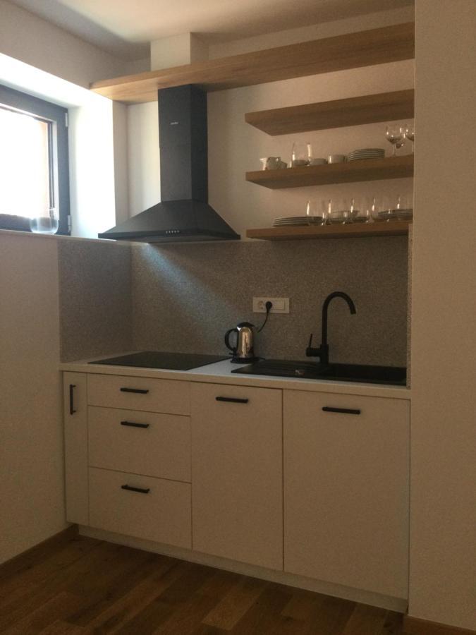 Lovely Studio Appartment With Patio Near The Sea Koper Ngoại thất bức ảnh